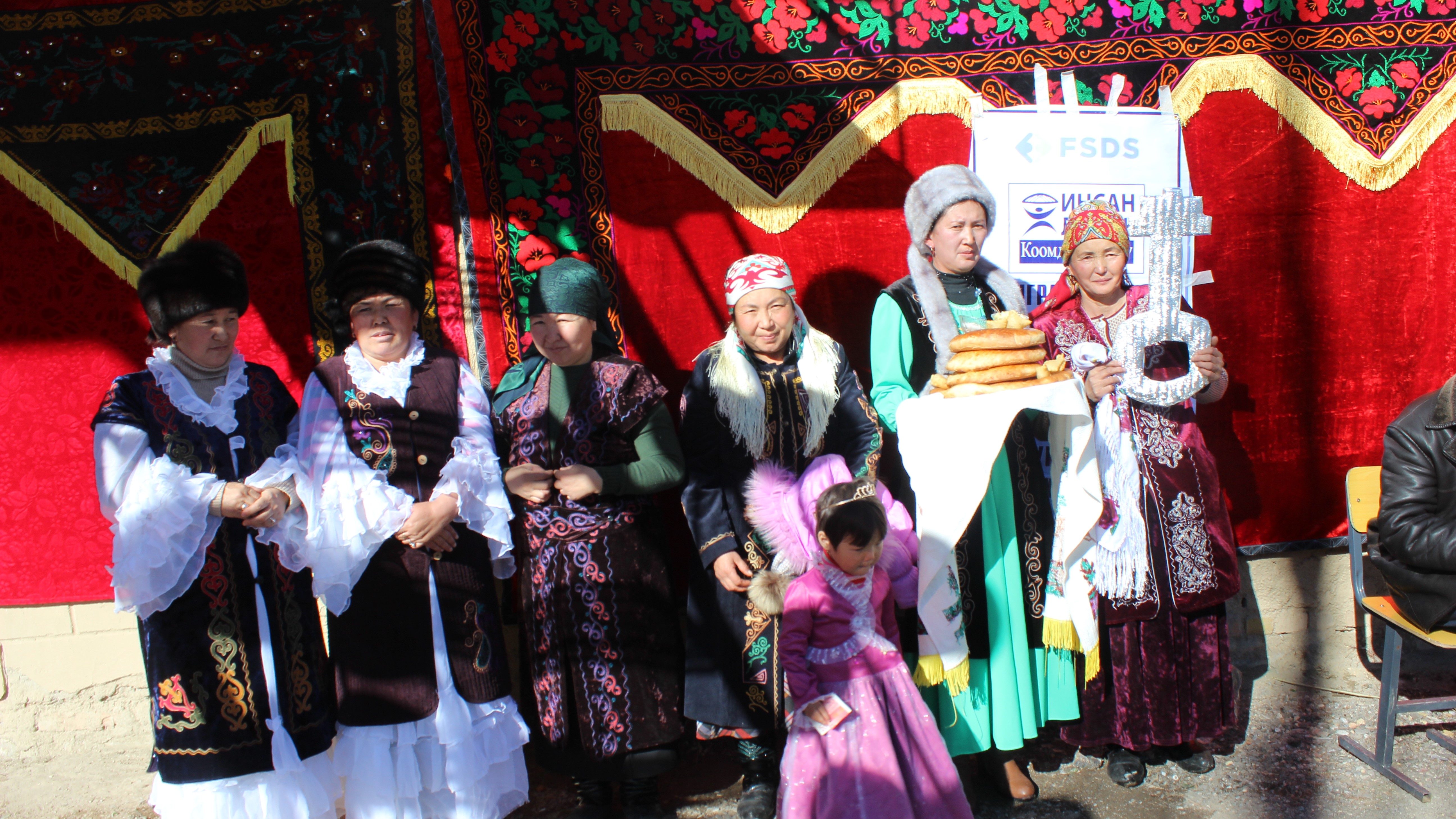 Кыргызстан: Открытие швейного цеха в селе Айкол